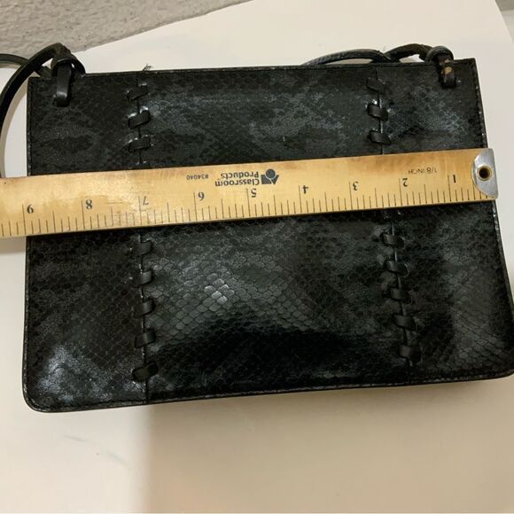 Fossil Snake skin pattern leather clutch - Picture 8 of 10